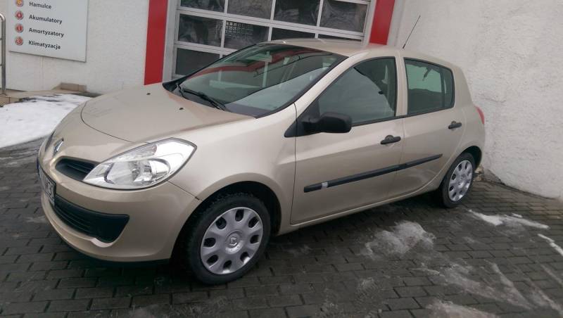 ox_renault-clio-iii-salon-aso-1-wszy-wlasciciel-2006-rprzebieg-61000-km