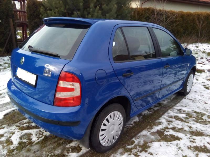 ox_skoda-fabia-2005-r-wspomaganie-14-benzyna-krajowa