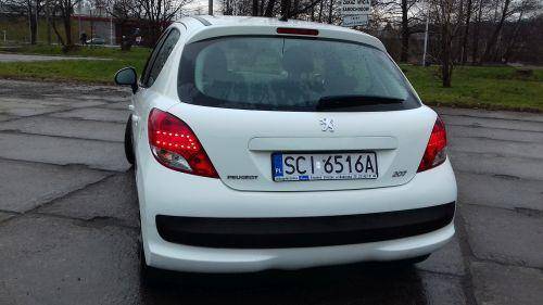 ox_peugeot-207-14-hdi-klima-2011-rok