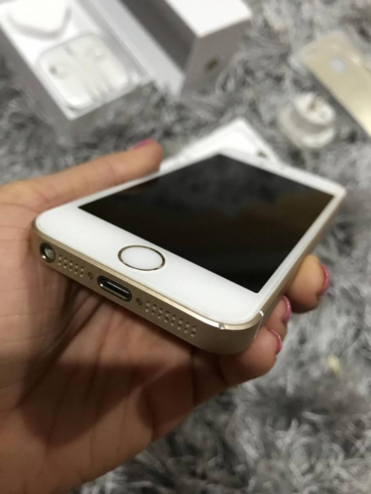 ox_apple-iphone-se-16-gb-stan-jak-nowy