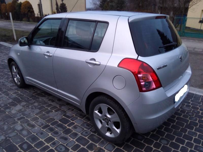 ox_suzuki-swift-2009-r-13-benzyna-5-drzw