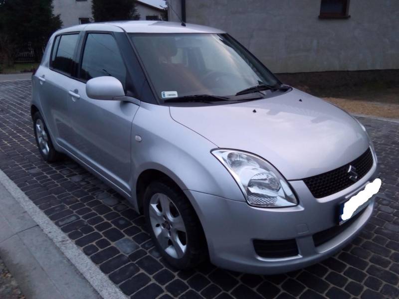 ox_suzuki-swift-2009-r-13-benzyna-5-drzw