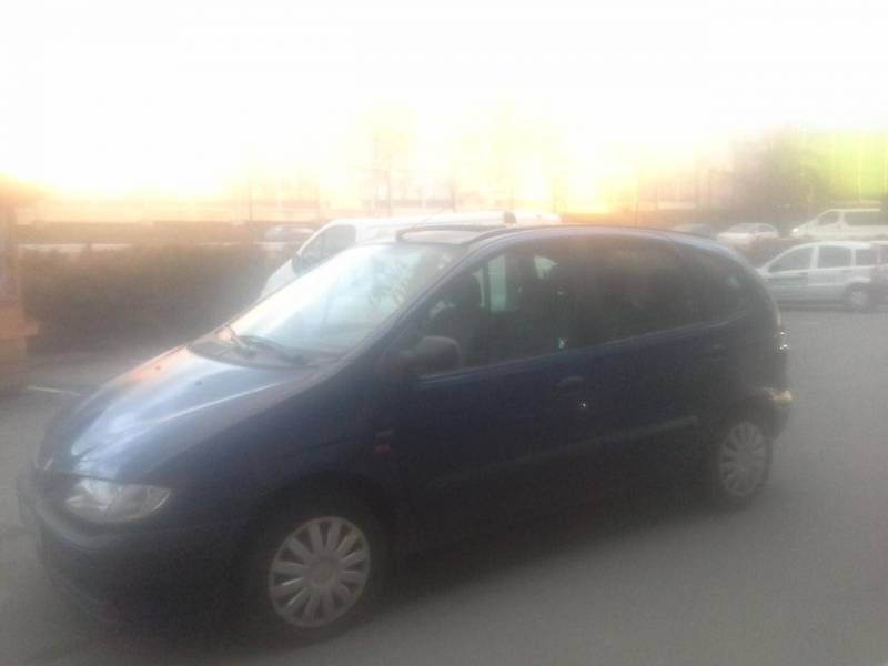ox_renault-megane-scenic-16-8v-99rok