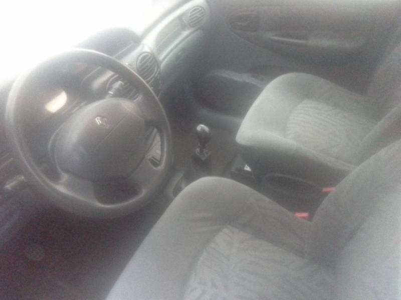 ox_renault-megane-scenic-16-8v-99rok