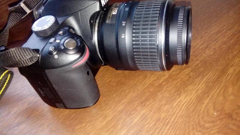 ox_lustrzanka-nikon-d3200obiektywtorbaladowarkakarta-16gb