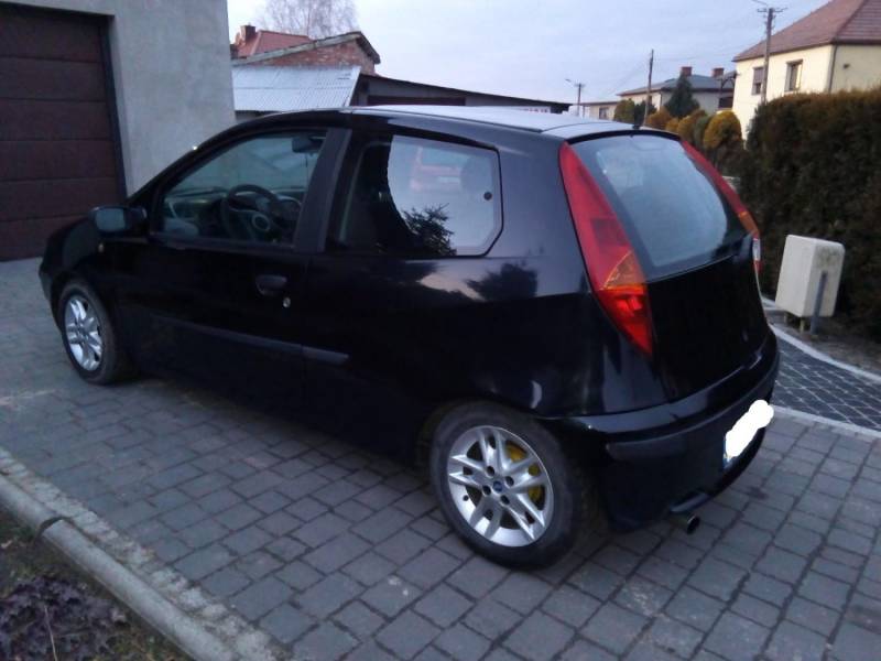 ox_fiat-punto-2000-r-lpg-klimatyzacja