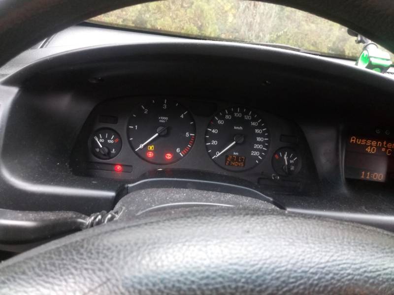 ox_opel-zafira-diesel-2001r