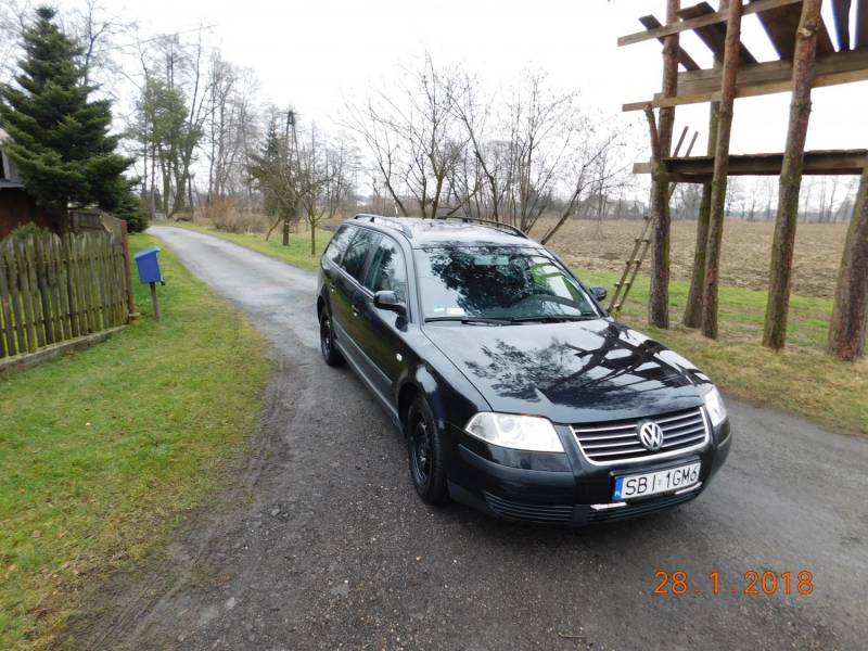 ox_sprzedam-vw-passat-rocznik-2003-16-benzyna-105km