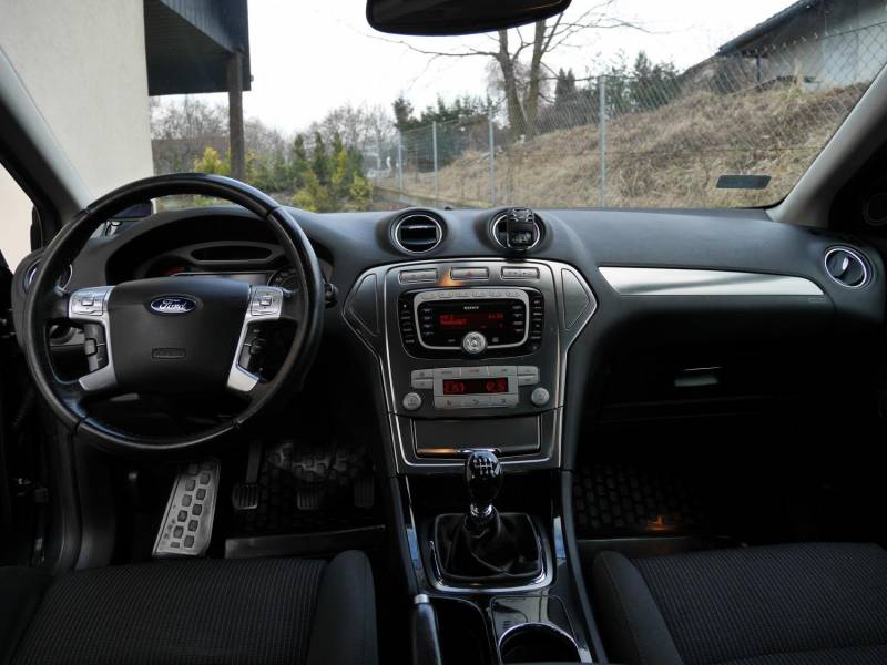 ox_sprzedam-forda-mondeo-mk4