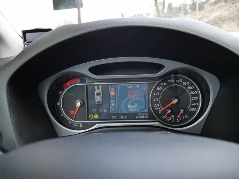 ox_sprzedam-forda-mondeo-mk4
