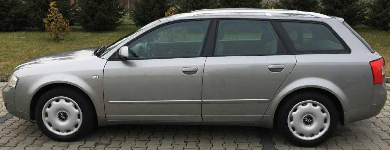 ox_audi-a4-avant-19tdi-131km-2003