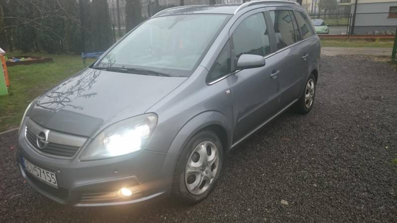 ox_opel-zafira-mocno-doinwestowany