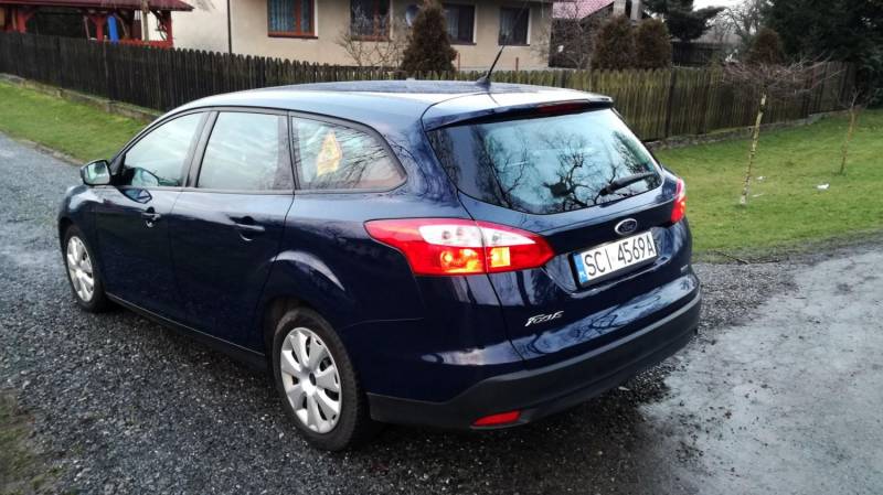 ox_ford-focus-16-tdci-2012-rok-78tkm-zadbany-klimatyzacja-start-stop