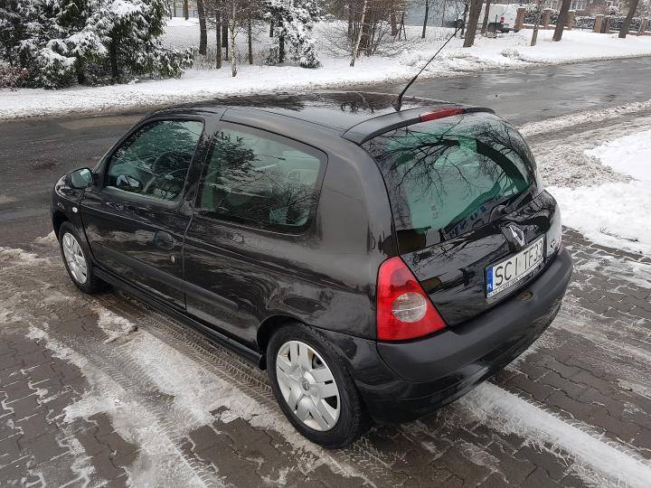 ox_renault-clio-lift-2002r12-16vklimatyzacjaczarnypiekny-stanokazja