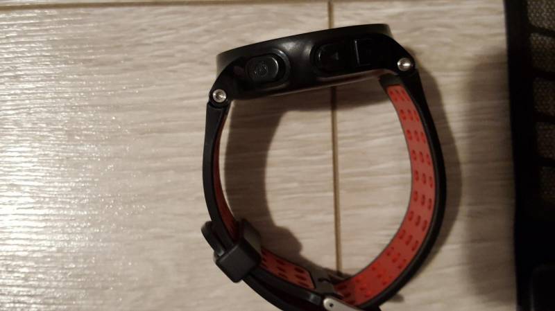 ox_garmin-forerunner-220