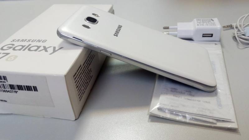 ox_samsung-j7