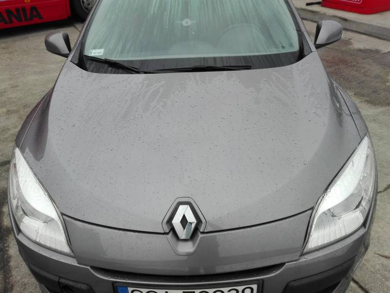 ox_sprzedam-samochod-renault-megane
