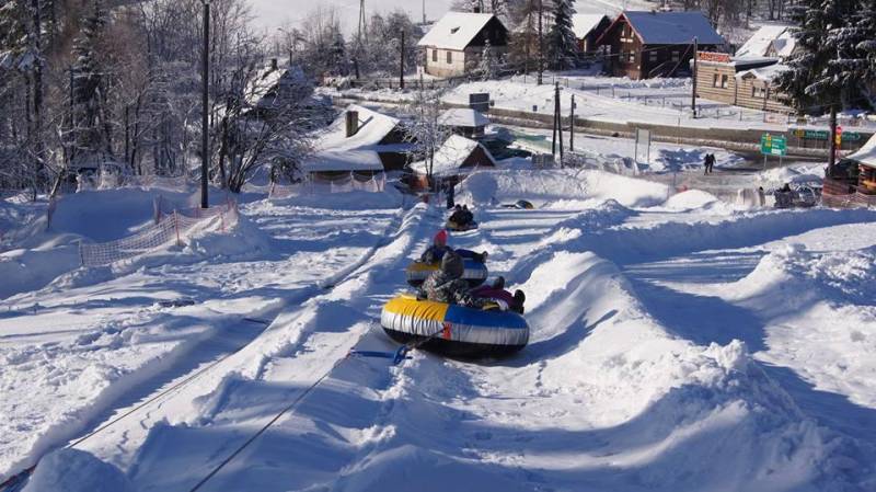 ox_zjazd-na-oponach-snowtubing-na-kubalonce
