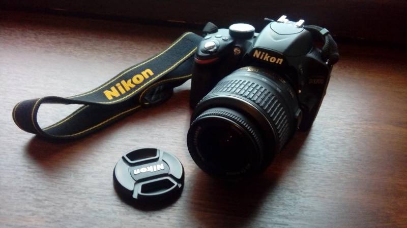 ox_lustrzanka-nikon-d3200obiektywtorbaladowarkakarta-16gb