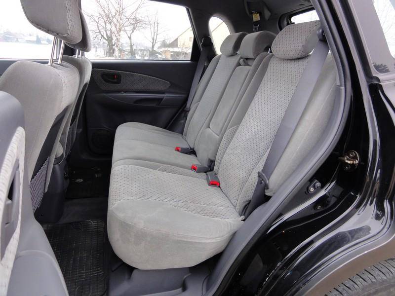 ox_hyundai-tucson-20-crdi-113-km-4x4-kllima-grzane-fotele-super-stan