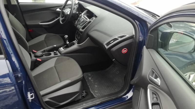 ox_ford-focus-16-tdci-2012-rok-78tkm-zadbany-klimatyzacja-start-stop