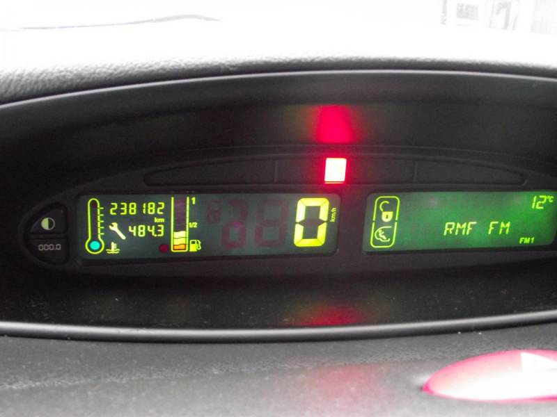 ox_citroen-xsara-picasso