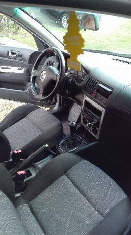 ox_sprzedam-volkswagen-golf-4-16-benzynastan-bardzo-dobry