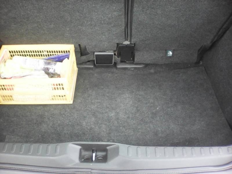 ox_nissan-micra-20042005