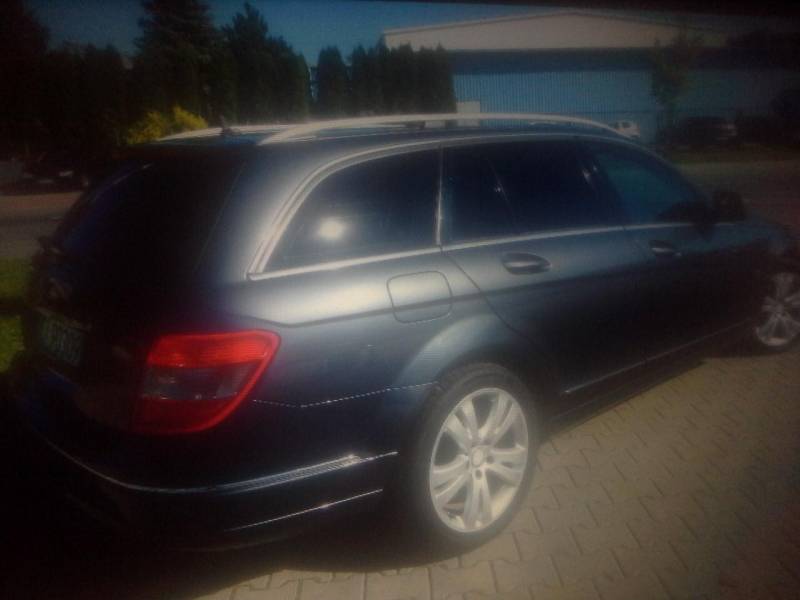 ox_mercedes-w-204combi-2007r-22-cdi-avangarde-okazja