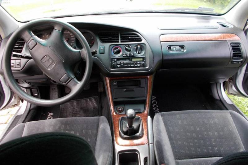 ox_honda-accord-1800-cm3-z-gazem