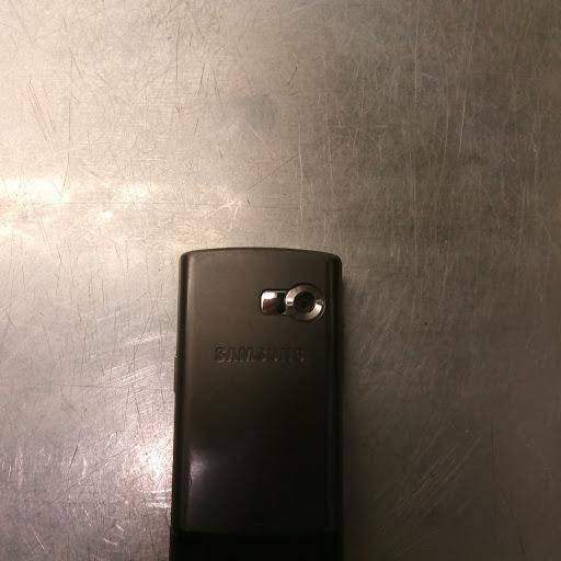ox_telefon-komorkowy-samsung-sgh-d780