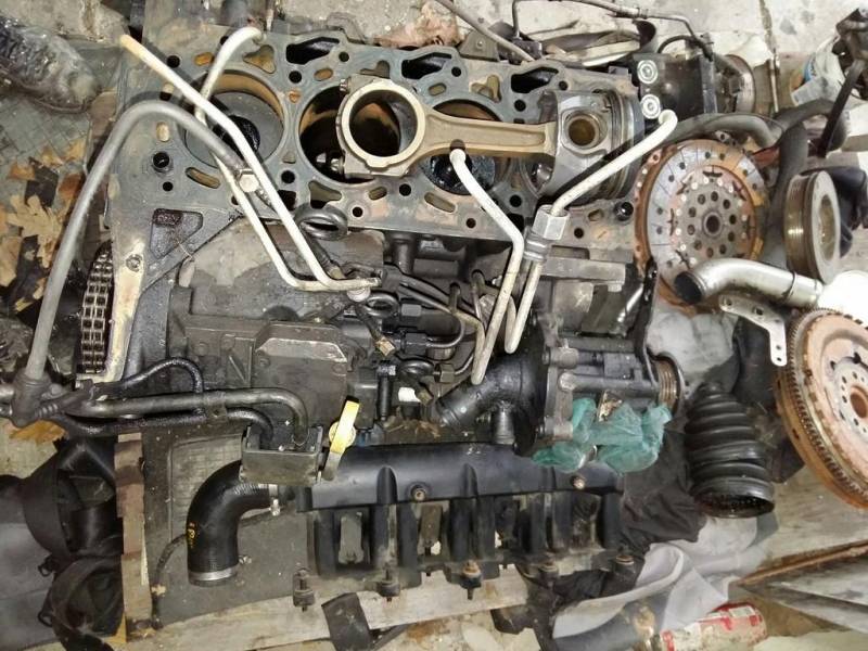 ox_silnik-ford-mondeo-mk3-20-tddi-d6ba
