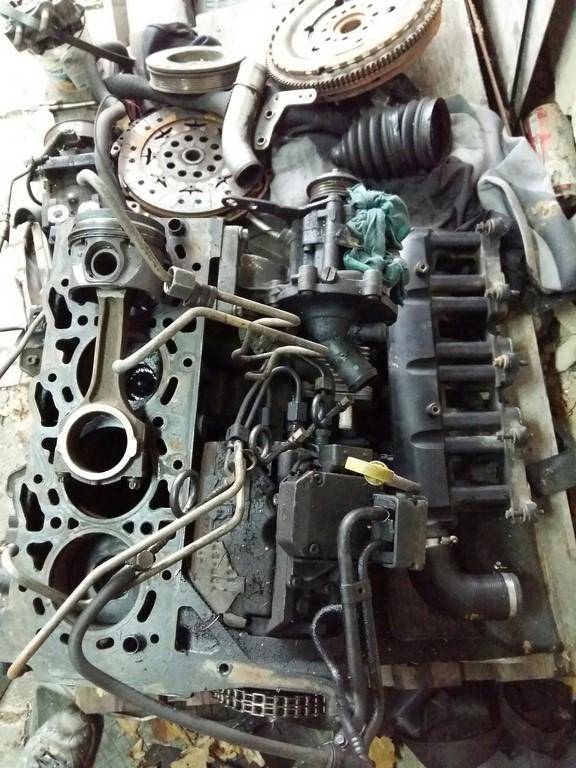 ox_silnik-ford-mondeo-mk3-20-tddi-d6ba