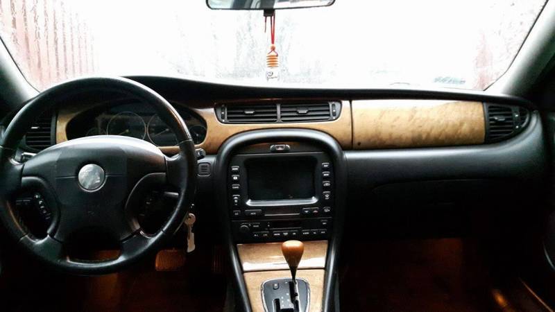 ox_jaguar-x-type-2001-v6-25benzyna-4x4-przebieg-236tys-automat