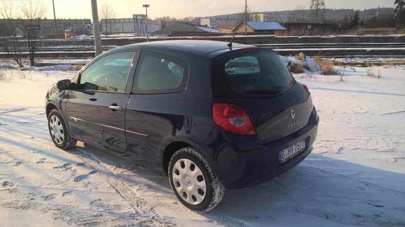 ox_renault-clio-3-2009r-12-benzyna-okazja
