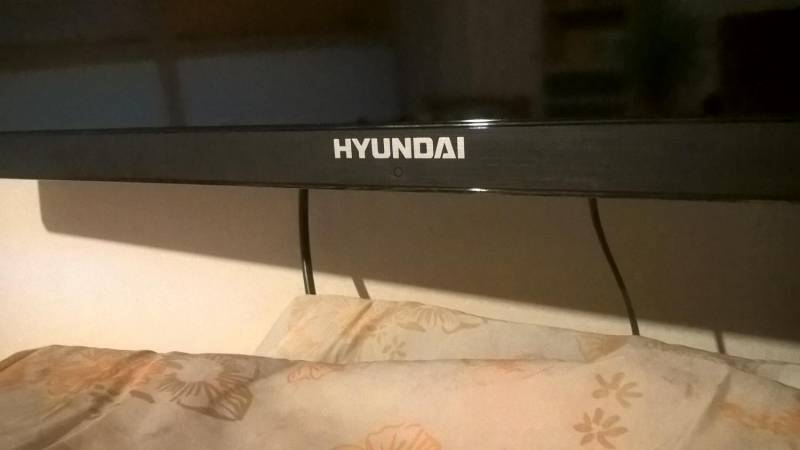 ox_telewizor-hyundai-40-cali-led