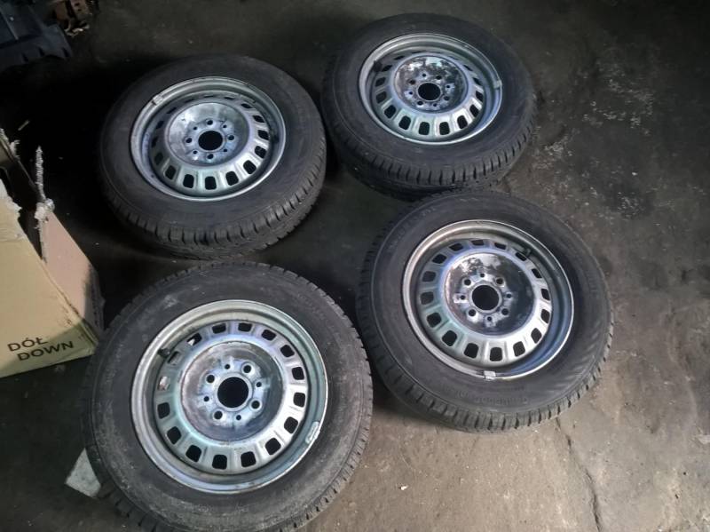 ox_felgi-stalowe-z-oponami-letnimi-1557013-fiat