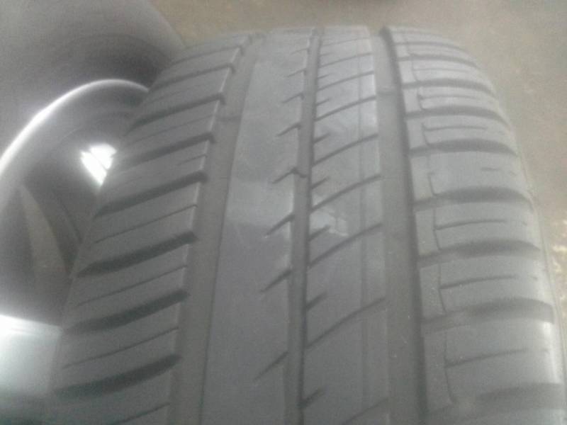 ox_alufelgi-z-oponami-letnimi-ford-fiesta-14-roku