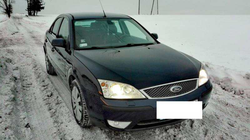 ox_ford-mondeo-wersja-ghia-najbogatsza-2003-20-tdci-130-km
