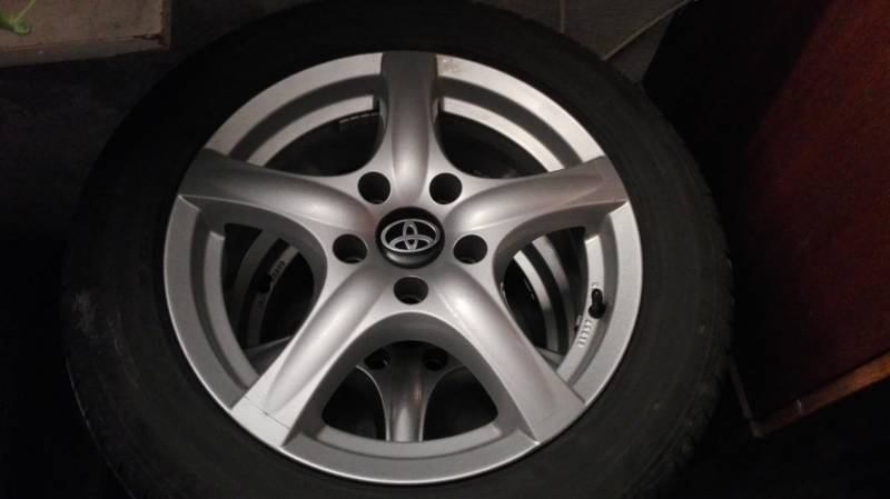 ox_sprzedam-toyote-auris