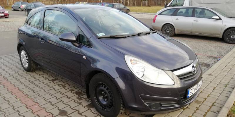 ox_sprzedam-opel-corsa-d-2009