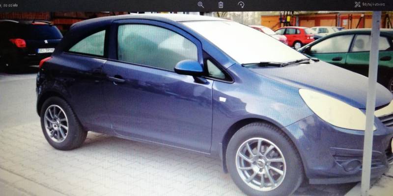 ox_sprzedam-opel-corsa-d-2009