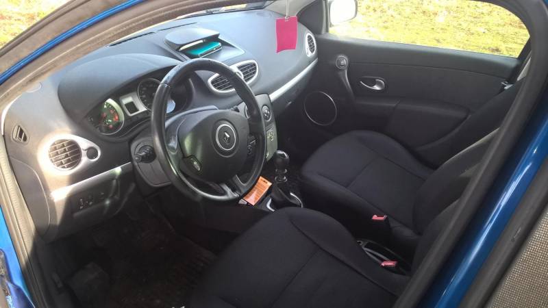 ox_renault-clio-grandtour-2009r-15dci-klimatyzacja