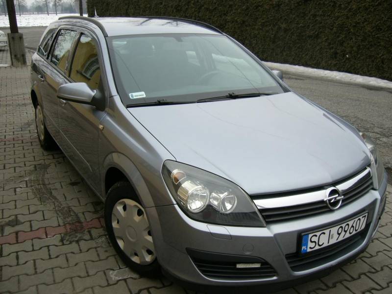 ox_opel-astra-17-cdti-kombi-navi-tempomat-multifunkcyjna-kierownica