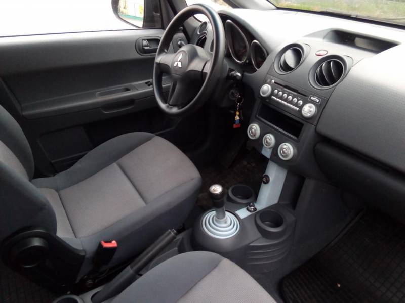 ox_mitsubishi-colt-2006-r-krajowy-klimatyzacja-5-drzw