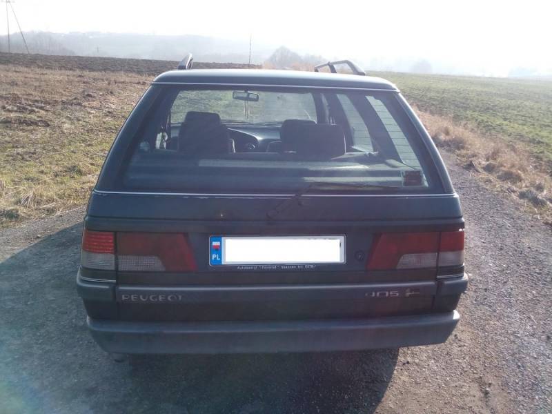ox_peugeot-405-19-d-kombi-stan-bardzo-dobry