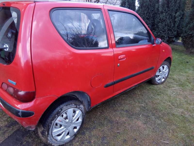 ox_fiat-seicento-2001