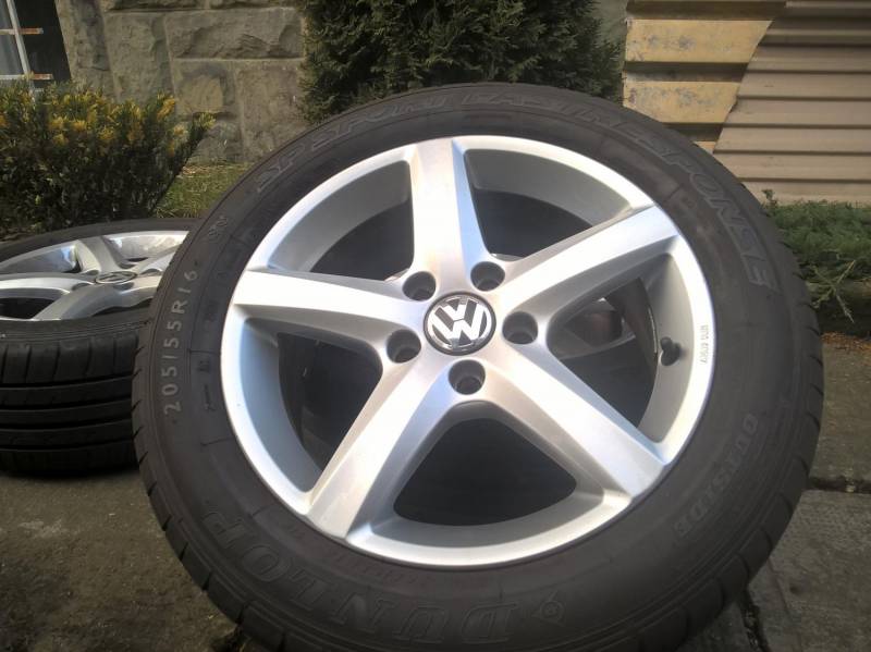 ox_alufelgi-vw-16-golf-jetta-passat-5x112-z-oponami-letnimi