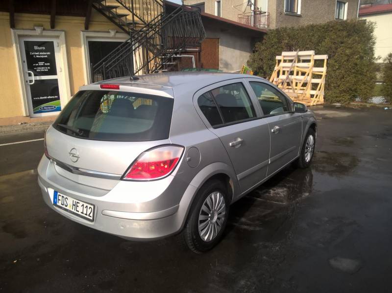 ox_opel-astra-h-2005r-14-benzyna-klimatyzacja