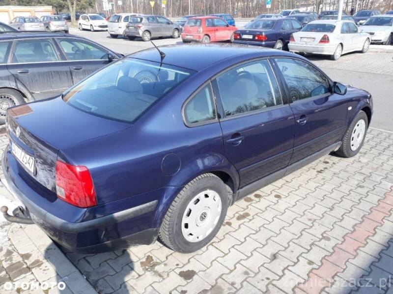 ox_volkswagen-passat-16-gaz